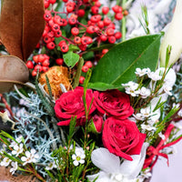 A Joyful Squeeze - Christmas Flowers - 