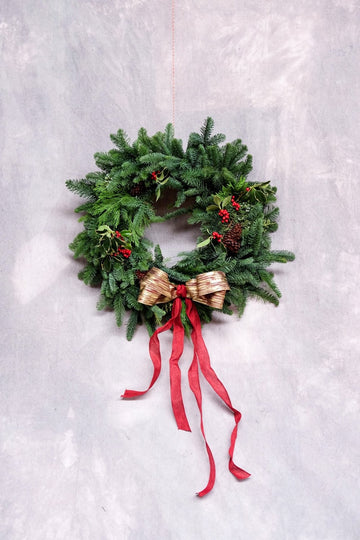 "Come One, Come All" - Wreaths - Christmas Flowers - 